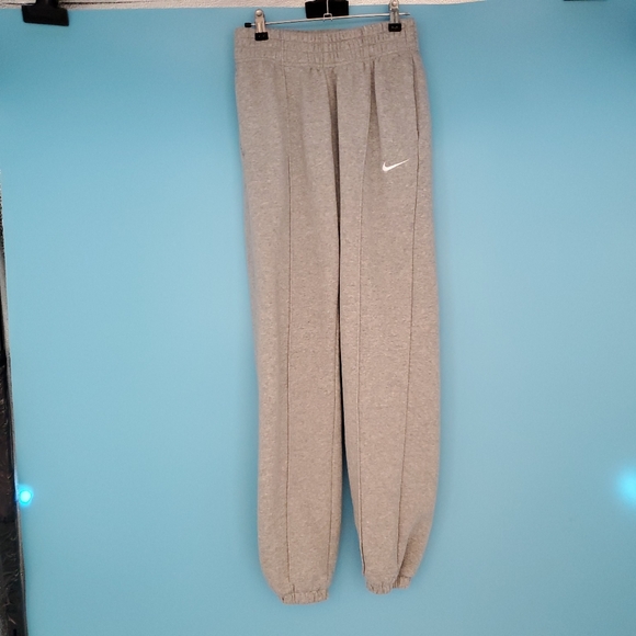 Nike XS Gray Sweatpants - Picture 1 of 7